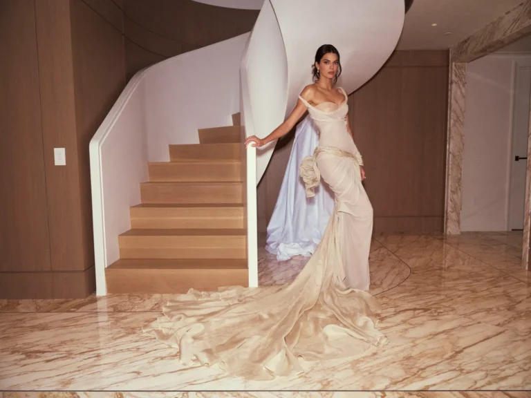 Kendall Jenner Just Declared (Winged) Victory on the 2026 Met Gala Carpet